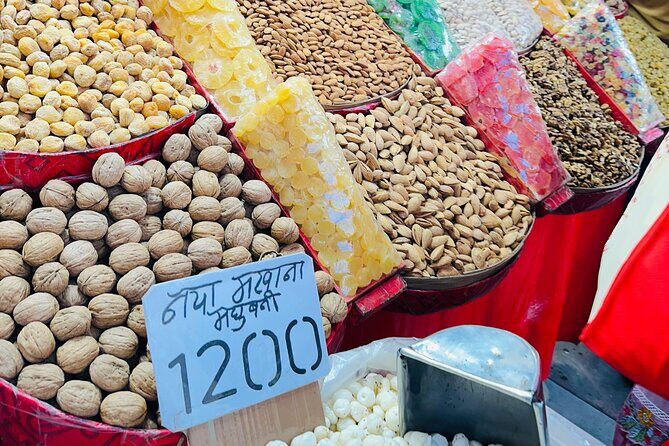 Customized Full Day Delhi Shopping Tour with Female Guide - Good To Know