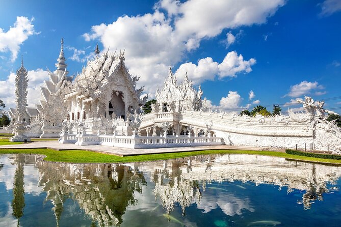 Customized Full Day Tour to Chiang Rai From Chiang Mai - Reviews