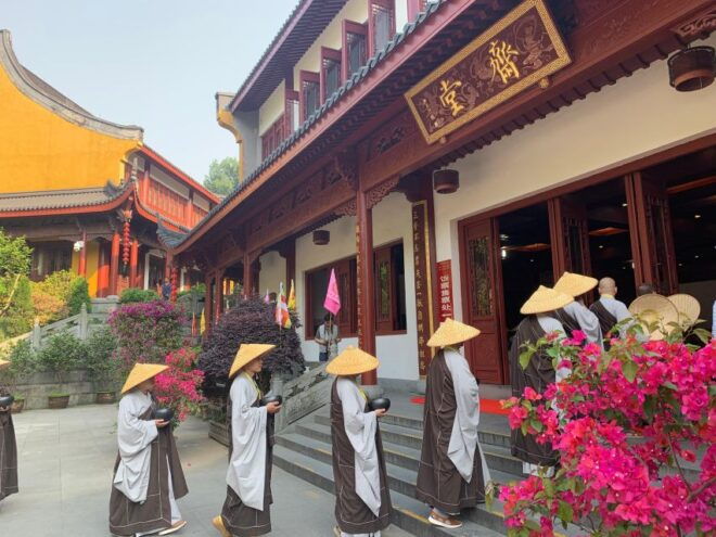 Customized Hangzhou Guided Tour Based on Your Interests - Booking Information