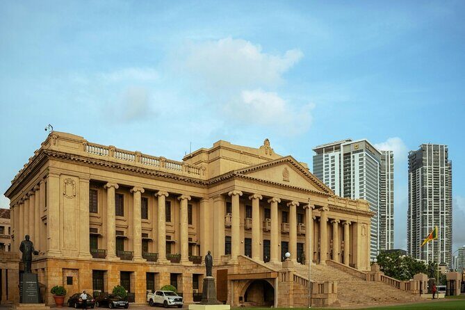 Customized Private Colombo City Tour with Local Insights - The Sum Up