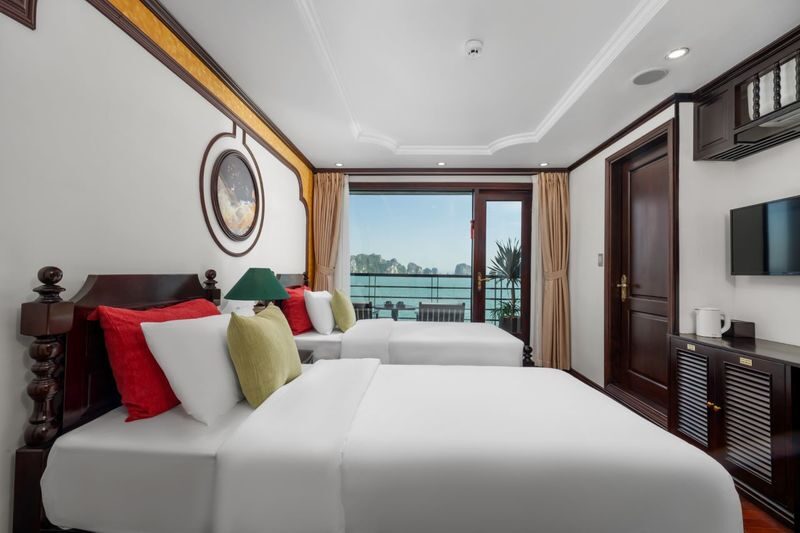 Cycad Indochine 2D1N Cruise: Ha Long Bay & Bai Tu Long Tour - Sunset on deck, then dinner and music