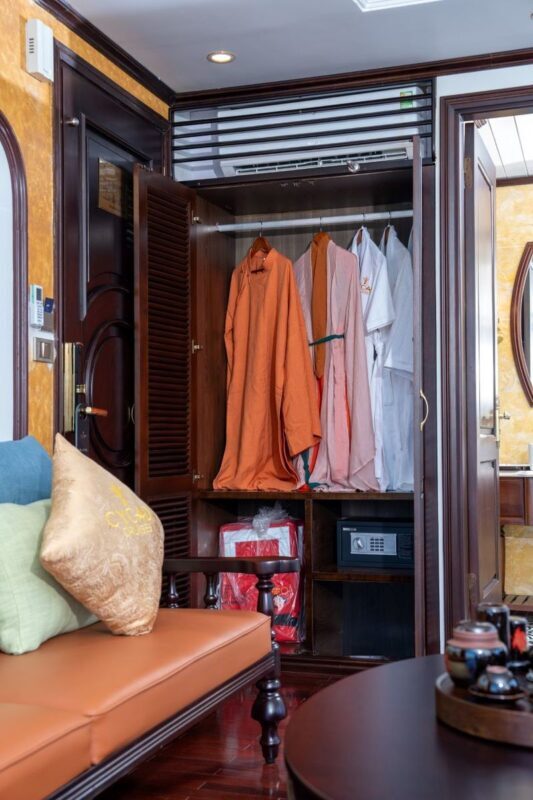 Cycad Indochine 2D1N Cruise: Ha Long Bay & Bai Tu Long Tour - Cabins, meals and what the price buys