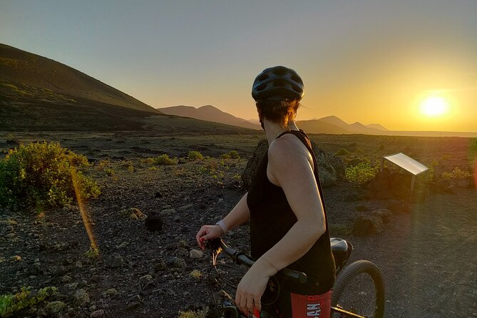 Cycle Among Volcanoes: Discover the Essence of Lanzarote - Meeting and Pickup Details