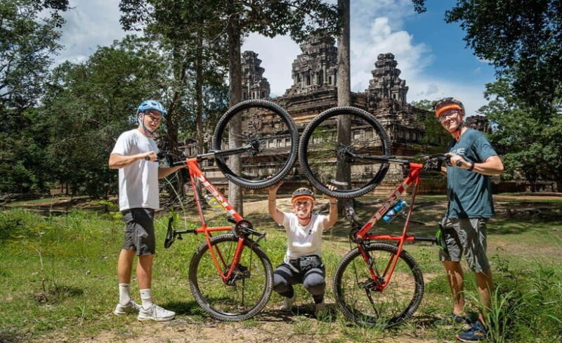 Cycle the Angkor Backroads inclusive Lunch at Local house - Good To Know