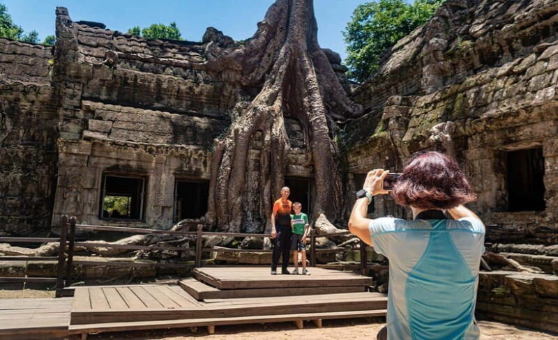 Cycle the Angkor Backroads inclusive Lunch at Local house - The Sum Up