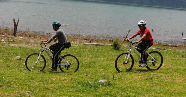 Cycling Around Tamblingan, Infinity Pool & Waterfall - Experience