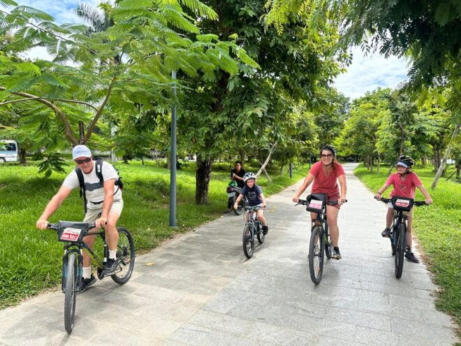 Cycling Through Royal Tombs - Payment and Cancellation