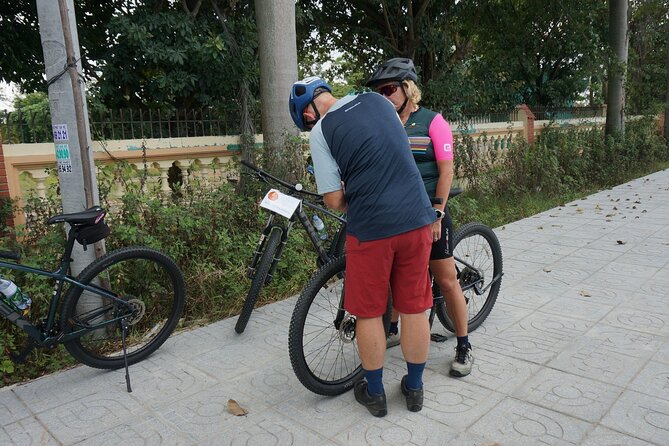 Cycling Tour 3 Days 2 Night Hanoi - Ninh Binh - Cat Ba - Ha Long - The Sum Up