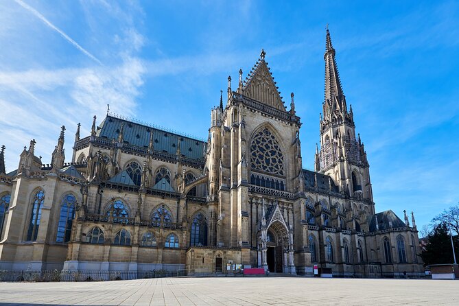 Cycling Tour of Linz With a Private Guide - Accessibility and Transportation Information