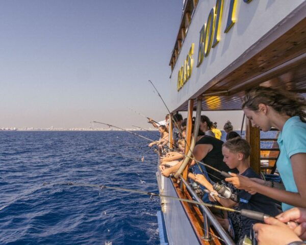 Cyprus: Relaxing Cruise at Larnaca Bay With Glass Bottom - Customer Reviews