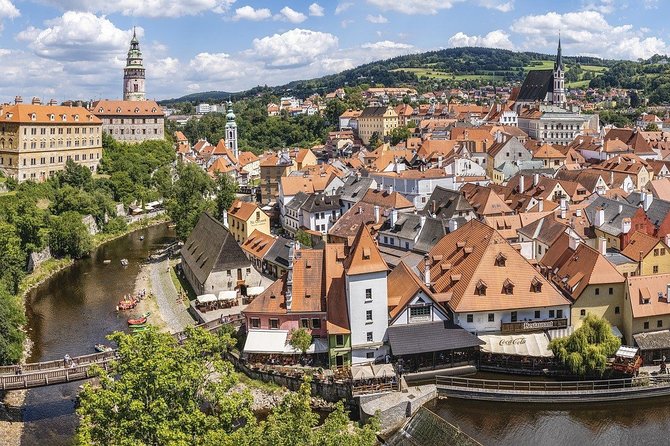 Czech Krumlov: Renaissance Pearl of Southern Bohemia - 11 Hour Private Day Trip - Insider Tips for Visitors