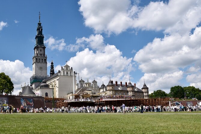 Czestochowa Black Madonna and Polish Castles Private Tour - Inclusions