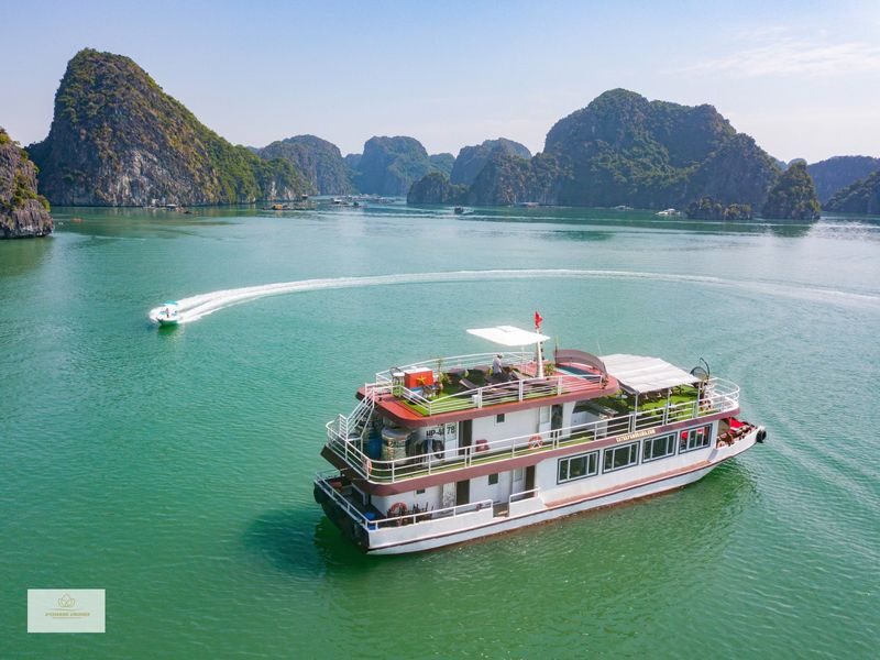 DCharme Boutique Day Cruise: Lan Ha Bay & Cat Ba Island Day Tour - A day that balances bay scenery and village life