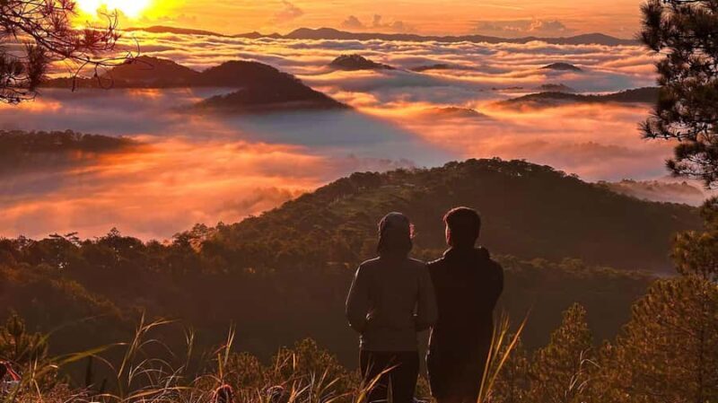 Da Lat: Cloud Hunting & Sunrise Trekking to Hon Bo Peak - An In-Depth Look at the Tour Experience