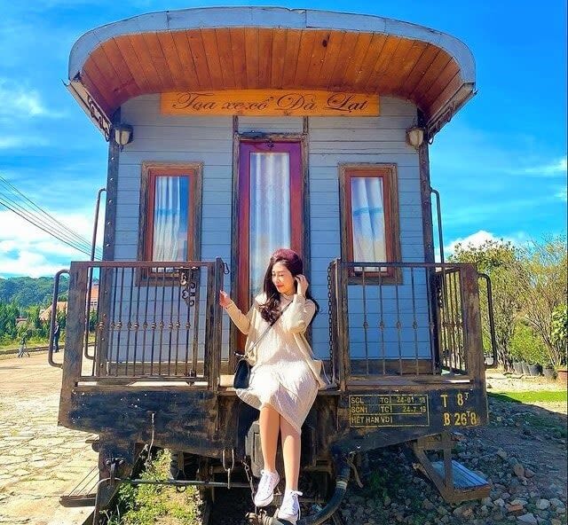 Da Lat Full-Day Private City Highlights Tour from Nha Trang - Lunch is included, but dietary requests need care