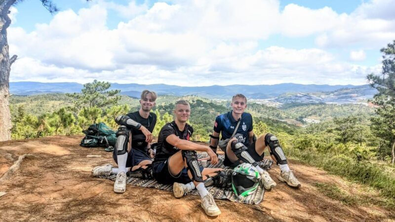 Da Lat: Half-Day Morning Datanla + Clay Tunnel + Crazy House - FAQ