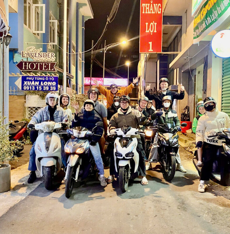 Da Lat Night Food Tasting & Sightseeing Tour by Scooter - A food tour that makes sense after dark