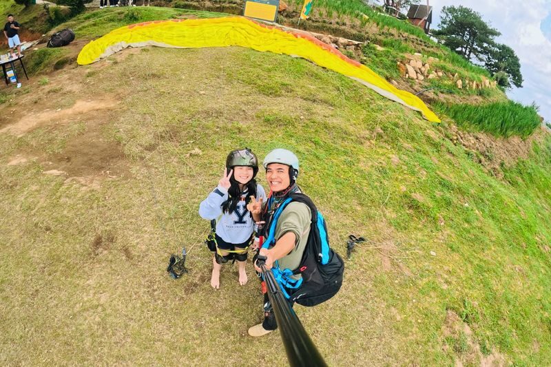 Da Lat Paragliding from Lang Biang Mountain - The launch from 1,900 meters