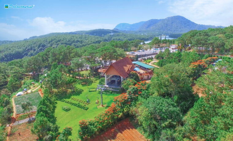 Da Lat: Robin Hill Cable Car Ticket - Family and Educational Aspects