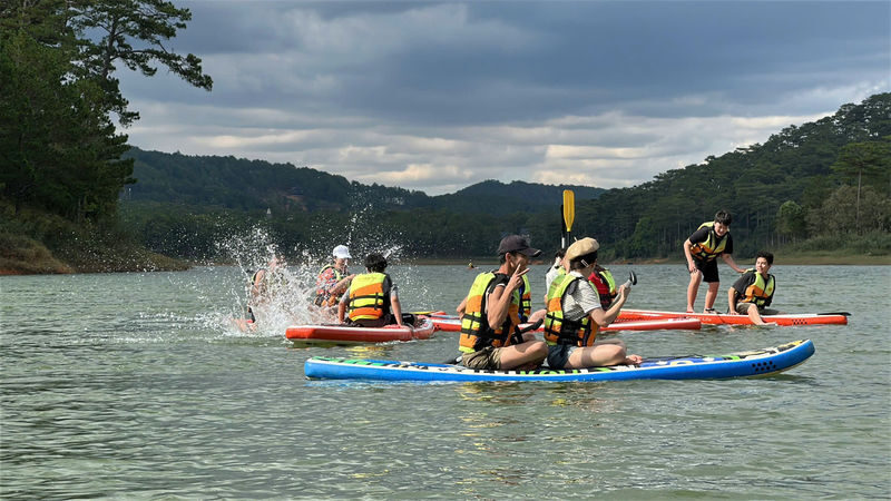 Da Lat Tour: Crazy House, Clay Tunnel, Datanla & Tuyen Lam Kayak - Who should book this Da Lat tour?