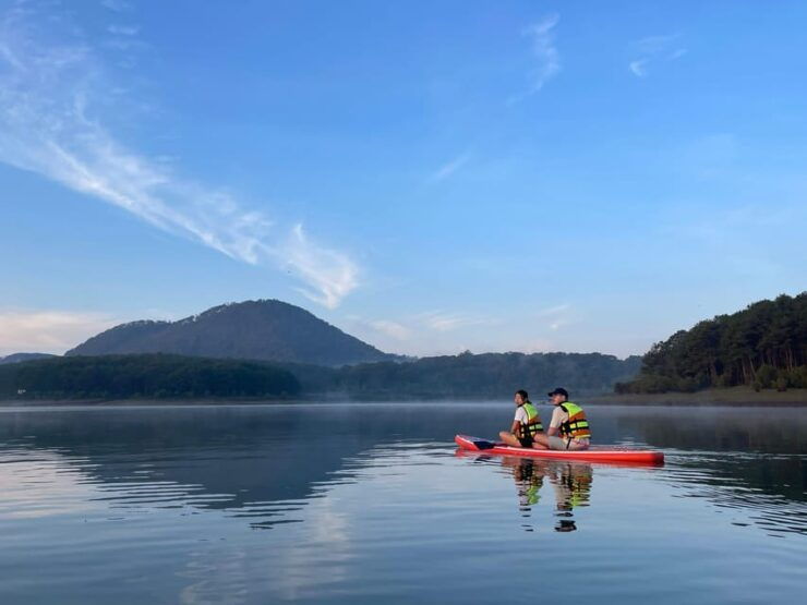 Da Lat: TREKKING PINHAT - SUP/KAYAK AT TUYEN LAM LAKE - Trekking Details