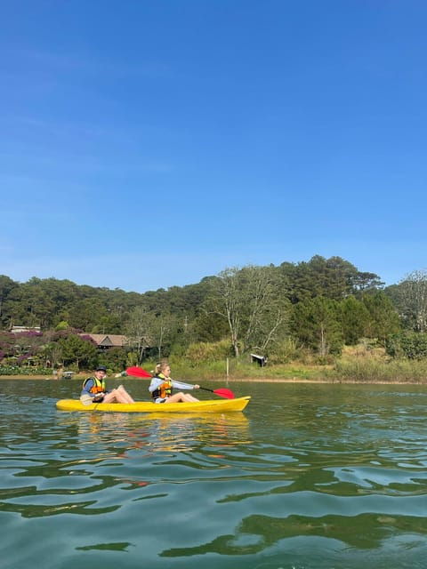 Da Lat: Tuyen Lam Lake Kayak or SUP Tour - Paddling Time Options