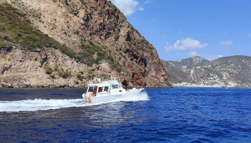 Da Lipari: Tour in Barca Salina e Lipari (7h) PICCOLO GRUPPO - Authentic Experiences Highlighted in Reviews