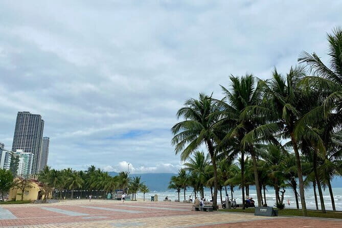 Da Nang 2 Hour Historical Walking Tour - Detailed Review of the Da Nang 2 Hour Historical Walking Tour