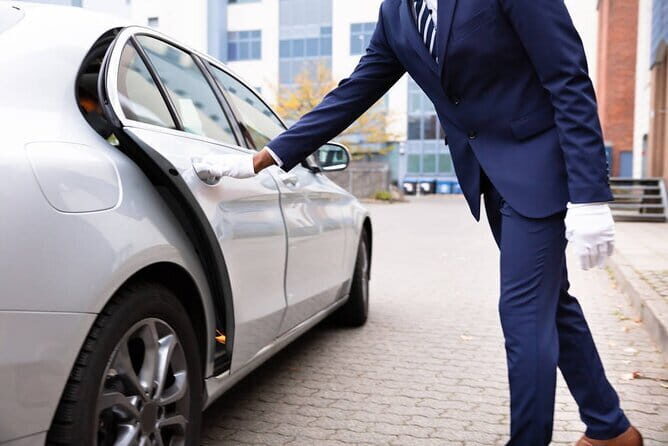 Da Nang Airport Arrival Or Departure By Private Car Transfers - Authentic Feedback from Travelers