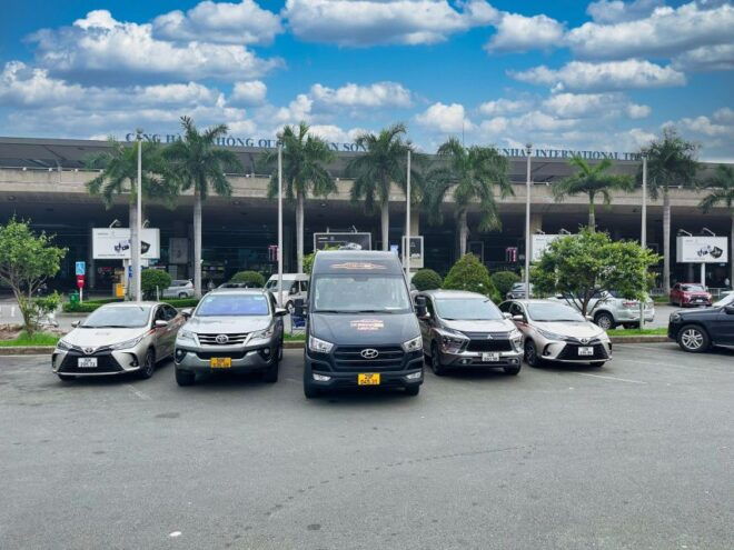Da Nang Airport : Transfer to Da Nang Center / to Hoi an - Vehicle Options