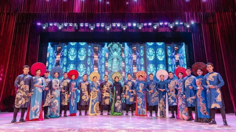 Da Nang: Ao Dai Show - Value for Money