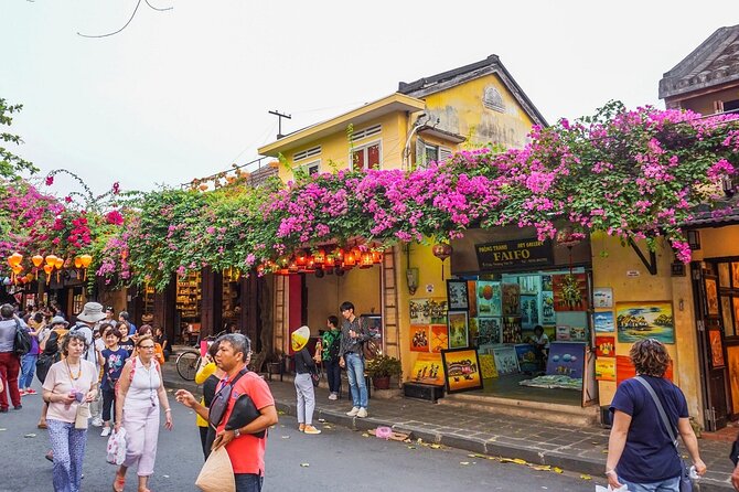 Da Nang Ba Na Hill - Golden Hand Bridge And Hoi An in 1 Day - Itinerary for a One-day Tour