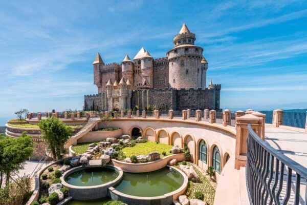 Da Nang: Ba Na Hills & Golden Bridge With Lunch 12 Pax - Tips for a Great Visit