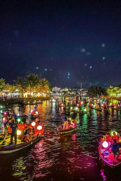 Da Nang : Basket Boat Ride - Hoi An City - Release Lantern - Lantern Release Ceremony