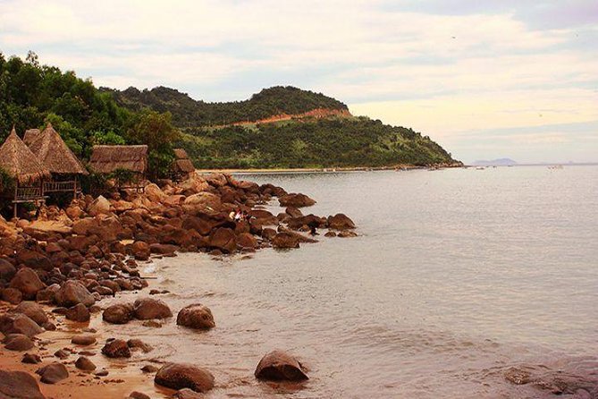 Da Nang : Beautiful Site Must See - Ba Na Hills and Fantasy Park - Family-Friendly Activities: Fun for All Ages at Fantasy Park