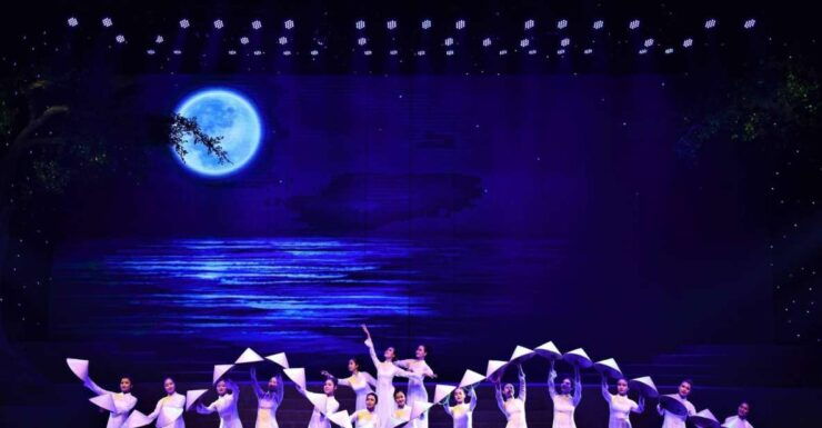 Da Nang Charming Show With Hotel Pickup - Experience Itinerary