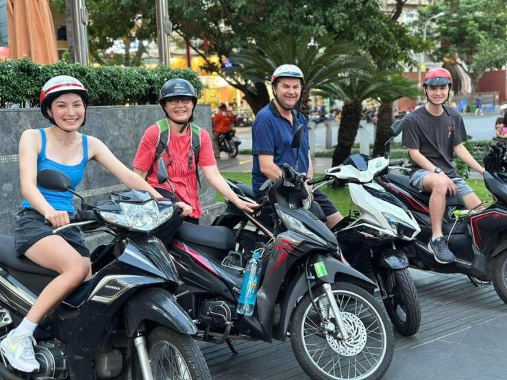Da Nang: City Exploration And Local Food Tour - Good To Know