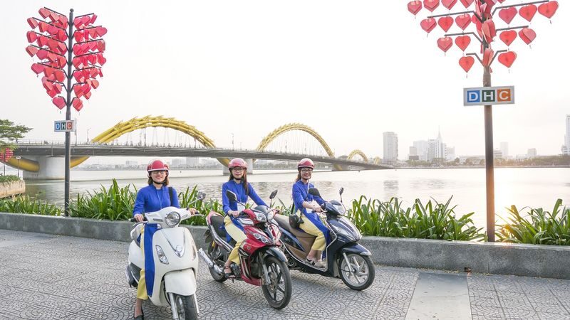 Da Nang City Private Tour and Han Cruise by Night with Aodai Rider - A motorbike makes a short evening go further