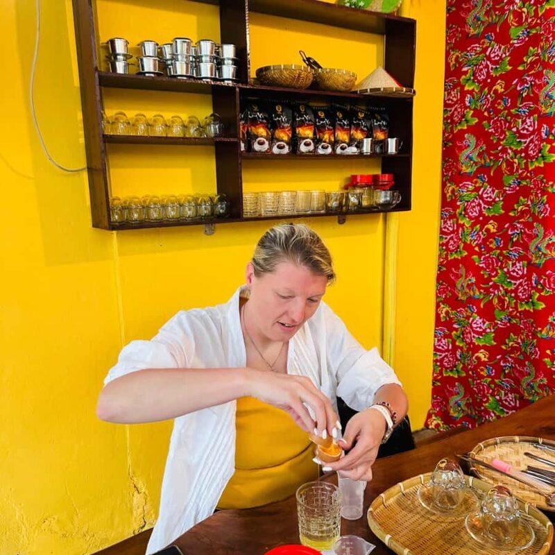 Da Nang: Coffee Making Class - The Setting: Cozy, Indoor Café Atmosphere