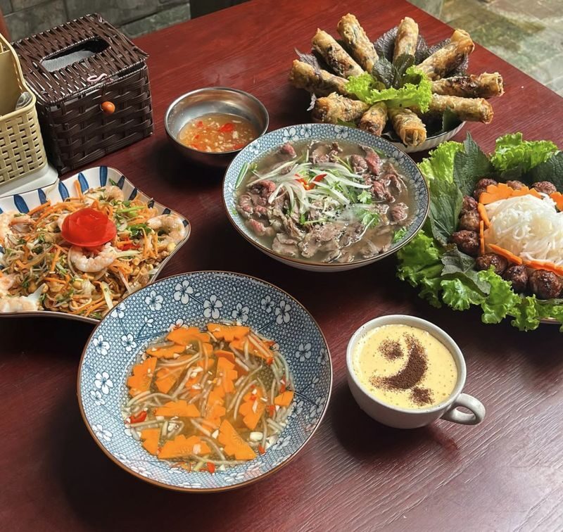 Da Nang Cooking Class & Market Discovery - Who should book this Da Nang cooking class?