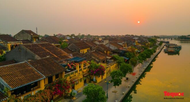Da Nang/Danang International Airport to Hoi an - Private Car - Vehicle Options
