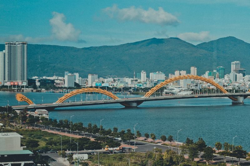 Da Nang Day Tour: Discovering New Tourist Attractions - A city tour that reaches the coast