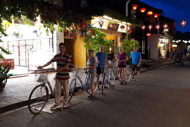 Da Nang Day Tour of Marble Mountains, Traditional Sites and Hoian Ancient Town - Exploring Hoi An