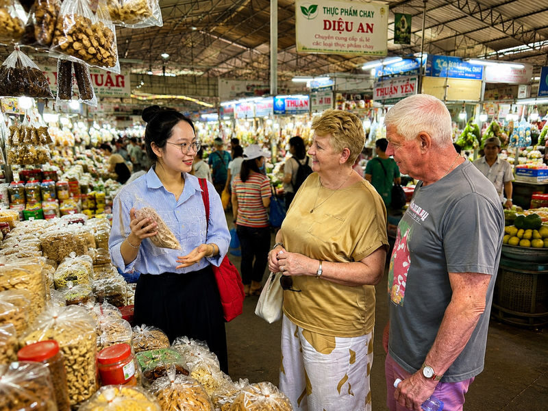 Da Nang Food Walking Tour By Private - A first taste of Da Nang beyond the main streets