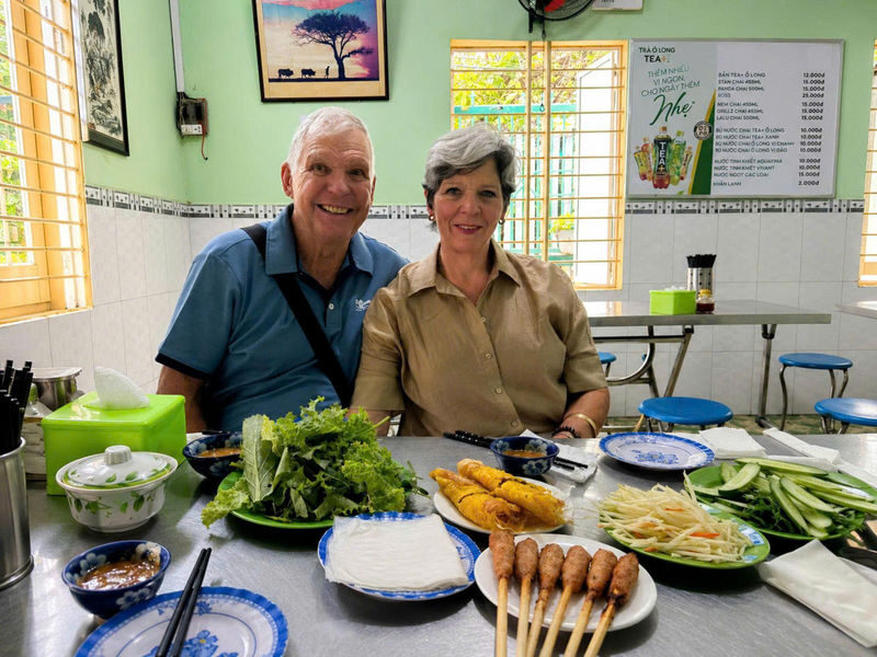 Da Nang Food Walking Tour By Private - The market and heritage stop set the scene