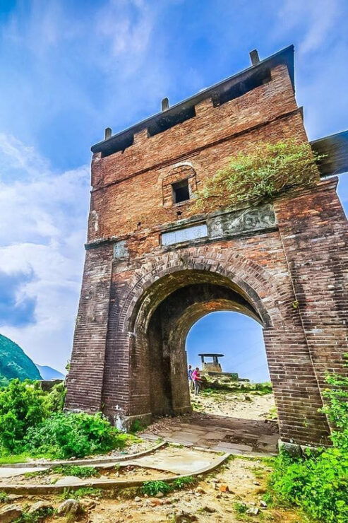 Da Nang: Full-Day Excursion to Hue City and Hai Van Pass - Scenic Highlights of Hai Van Pass