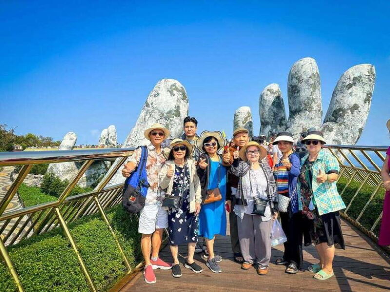 Da Nang: Golden Bridge by private car or bus & pickup - FAQ