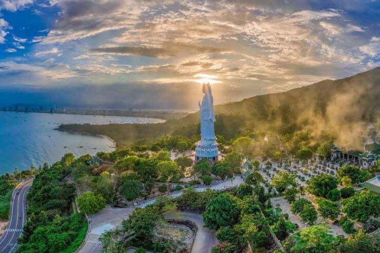 Da Nang: Half-Day City Highlights Tour - Visiting Linh Ung Pagoda