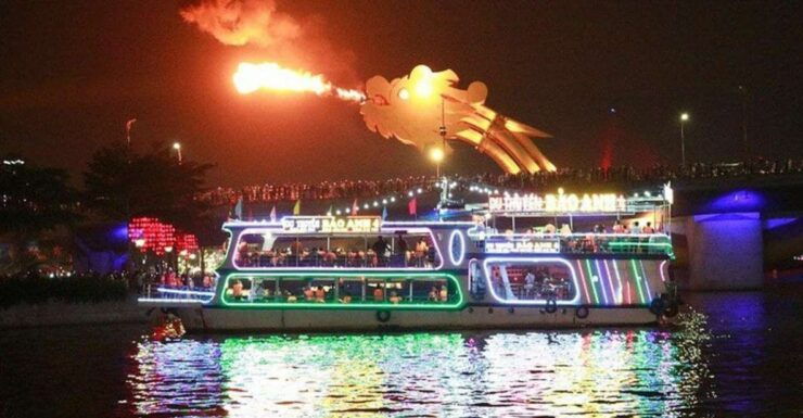 Da Nang: Han River Cruise by Night With Dance Performance - Activity Details