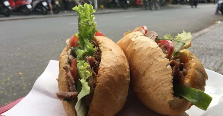 Da Nang: Hidden Street Food by Walking Tour With Local Lady - Good To Know